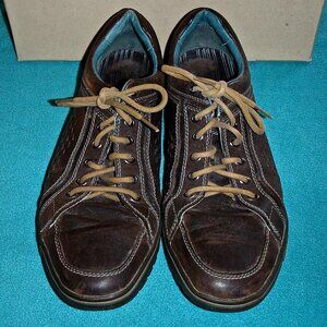 MERRELL PERFORMANCE FOOTWEAR MEN'S AUCKLAND BROWN LEATHER TIE SHOES SIZE 12